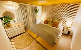 The Barefoot Bungalow In Picturesque Prestatyn