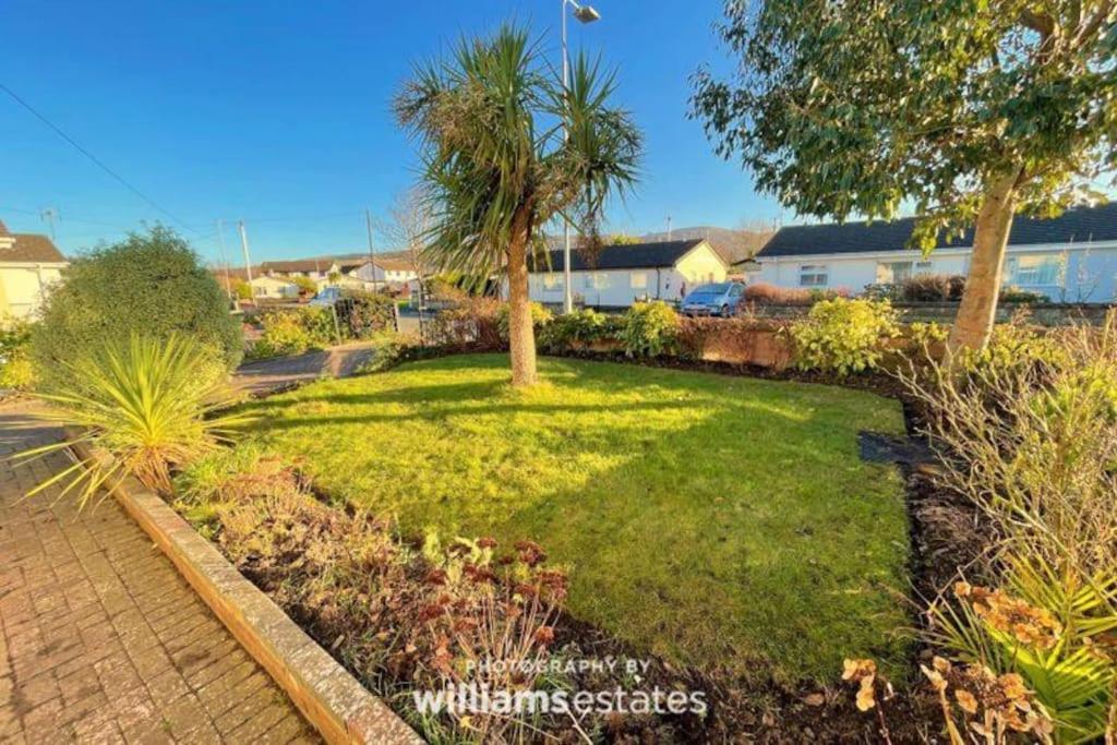 The Barefoot Bungalow In Picturesque Prestatyn Exterior foto